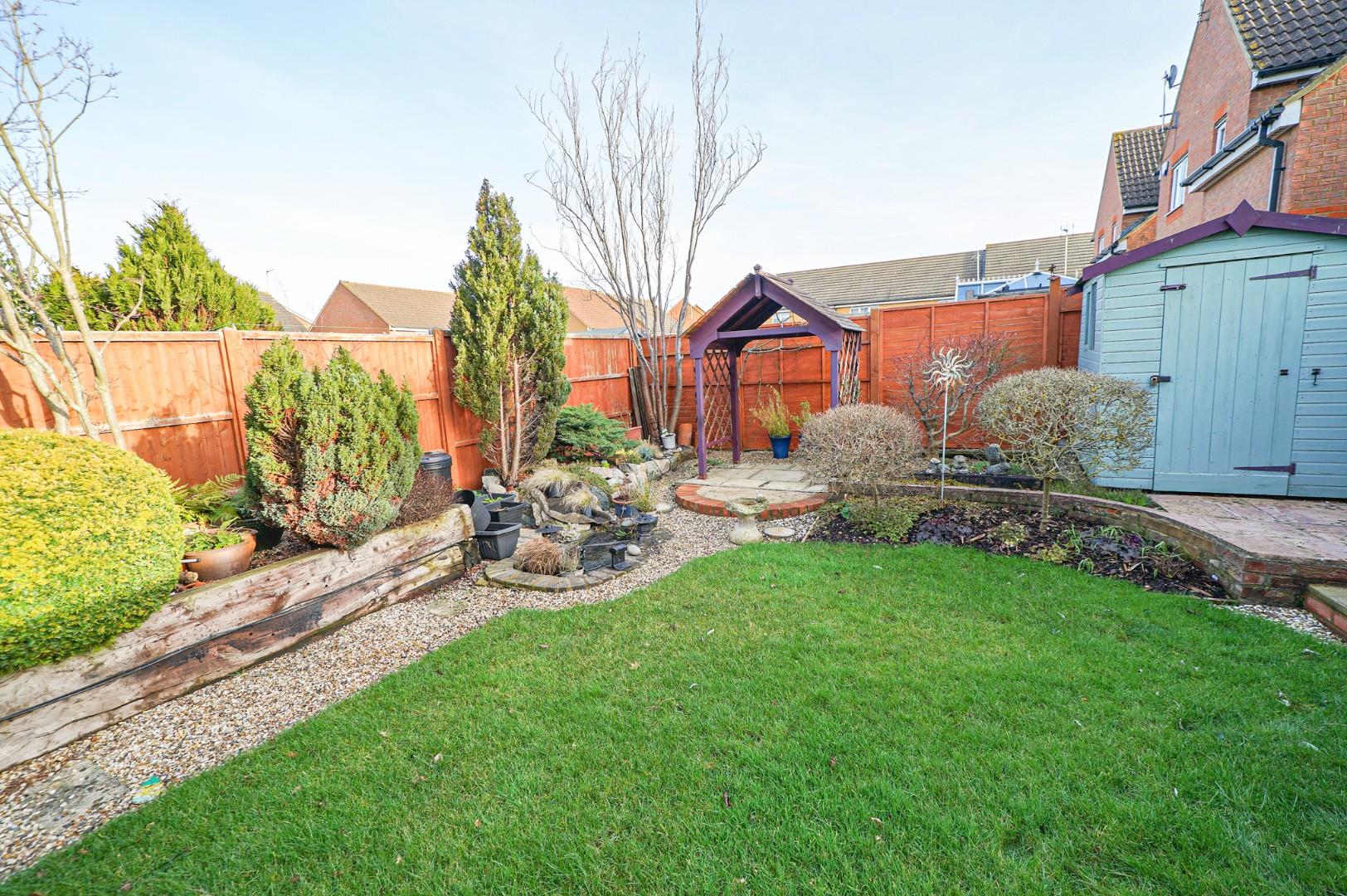 Nicolson Drive, Leighton Buzzard Quarters Estate Agents